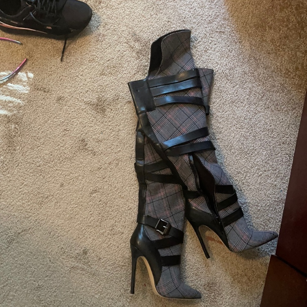 Knee high women’s boots